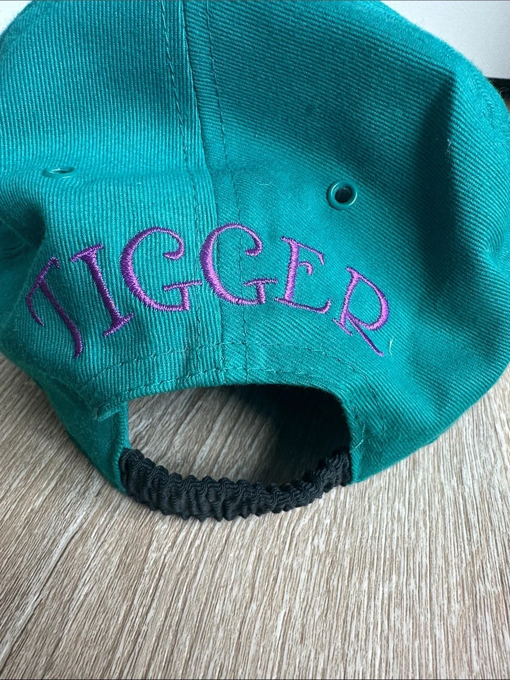 Vintage Disney Tigger Baseball Cap Winnie the Pooh Embroidered Adjustable Hat
